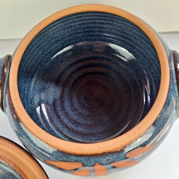 Signed Art Pottery Lidded Pot Crock - Picture 8 of 10